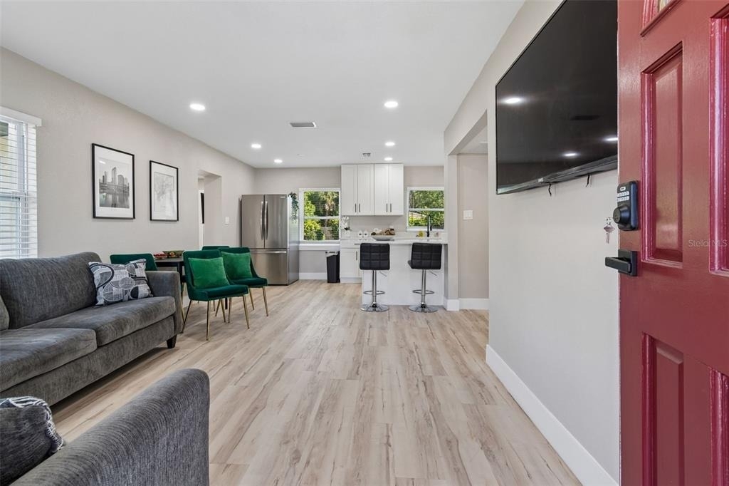5 W Spanish Main Street - Photo 1