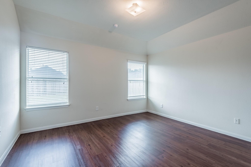 14942 Hidalgo Valley Lane - Photo 10