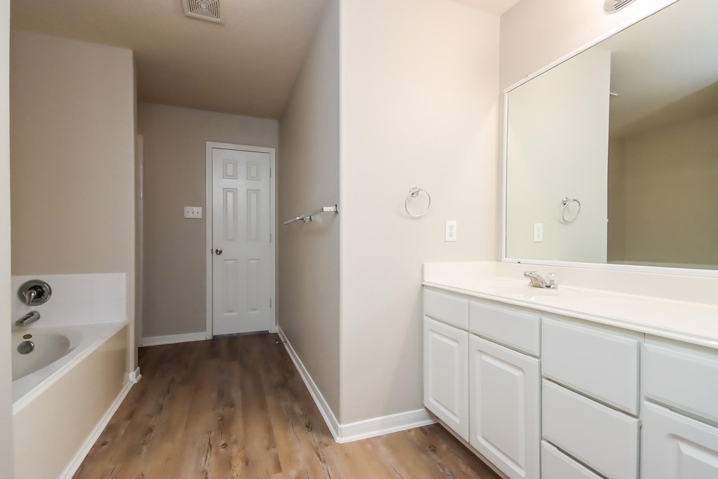 16941 Wren Hill Street - Photo 11
