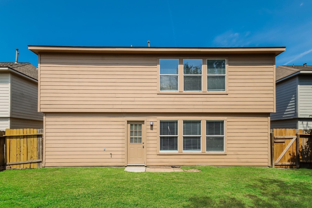 16941 Wren Hill Street - Photo 13