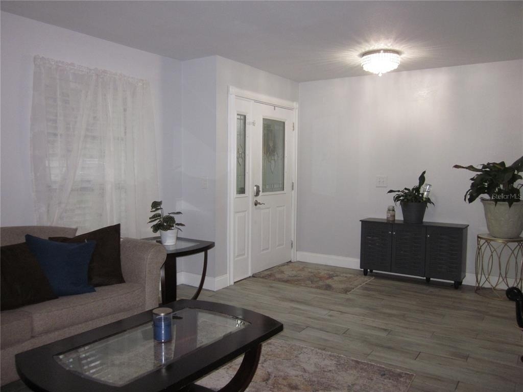 4902 Country Aire Lane - Photo 4