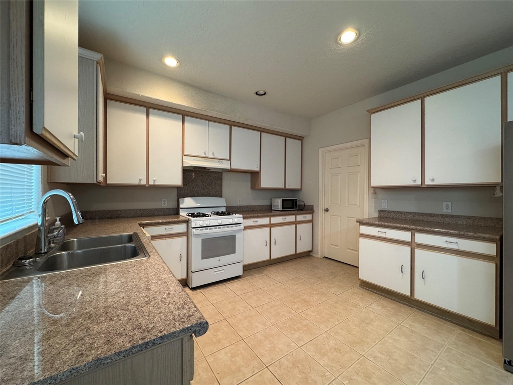 13110 S Bellaire Estates Drive - Photo 11