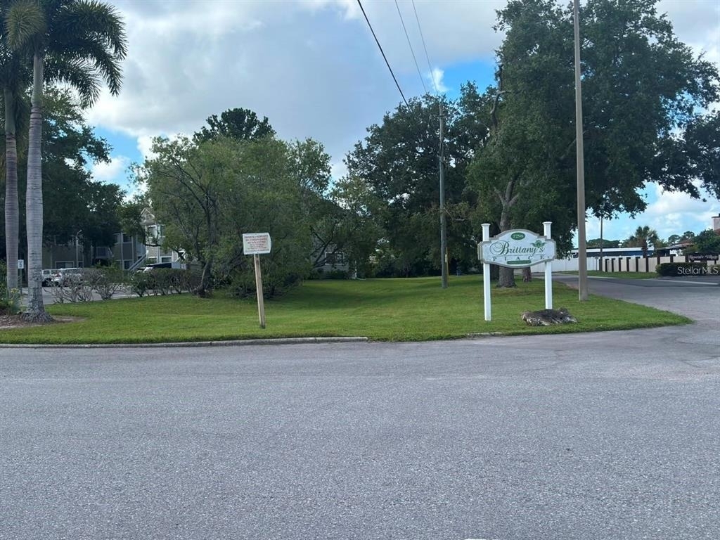 7298 Ulmerton Road - Photo 32