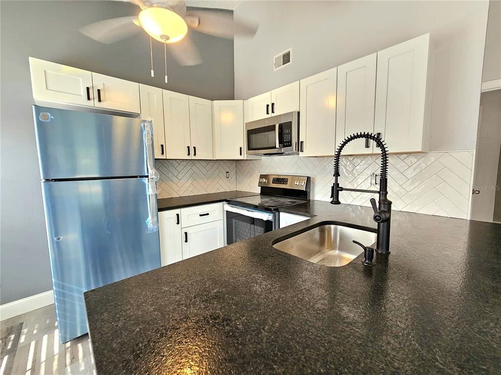 2668 Megan Court - Photo 5
