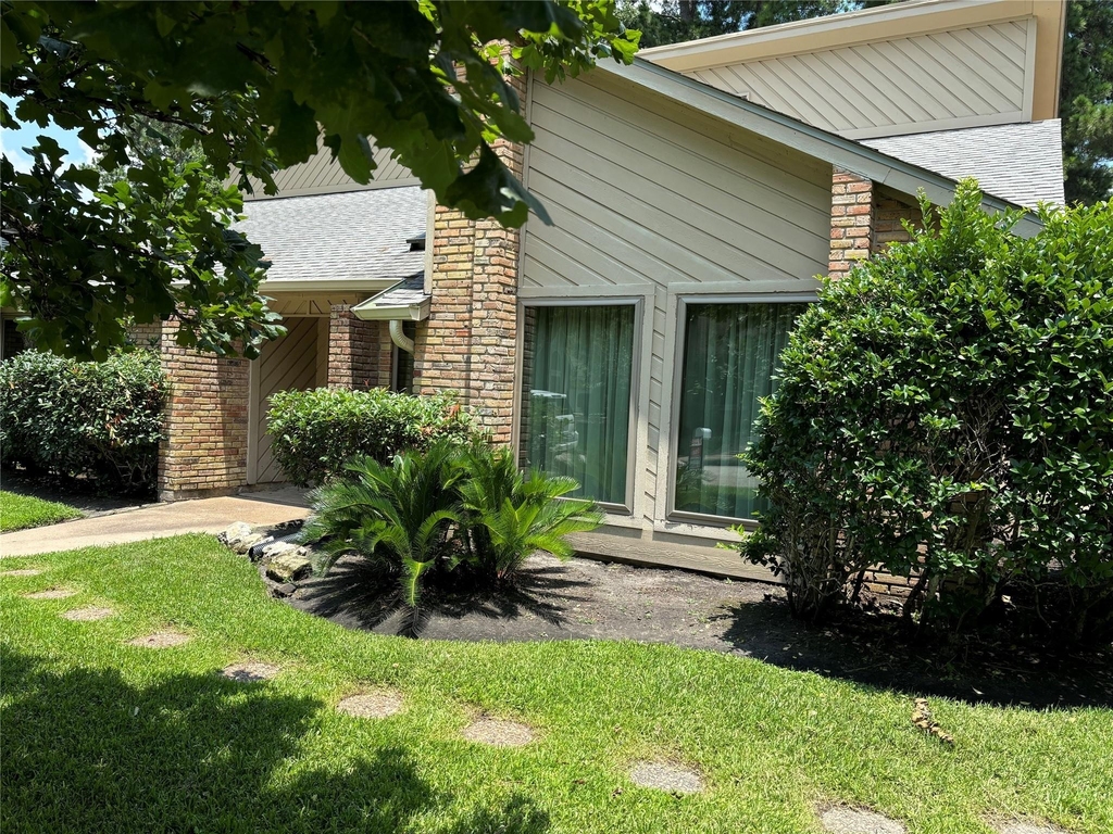 15702 Oxenford Drive - Photo 3
