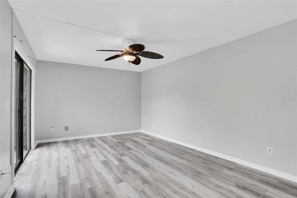 15217 W Pond Woods Drive - Photo 21