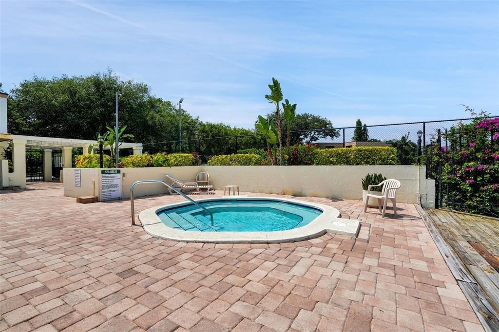 15217 W Pond Woods Drive - Photo 61