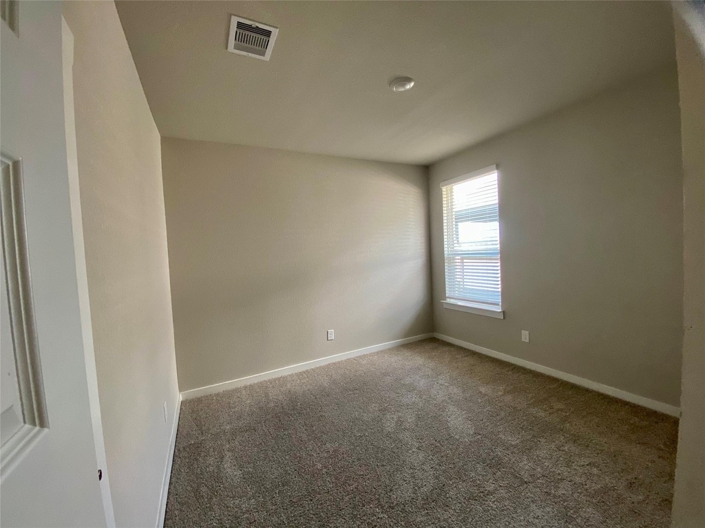 28503 Hannahs Harbor Lane - Photo 19