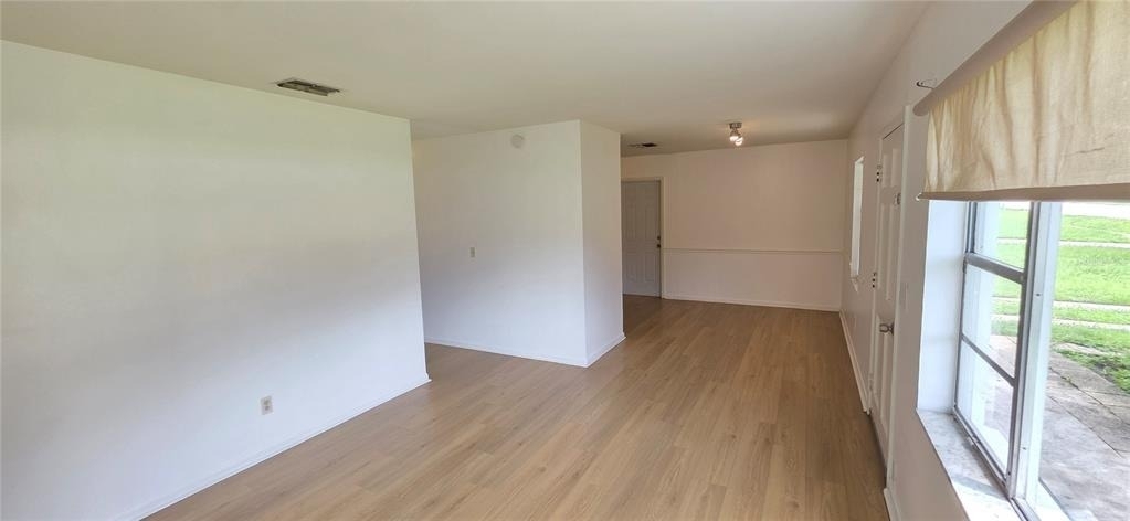 410 S Oakwood Avenue - Photo 1