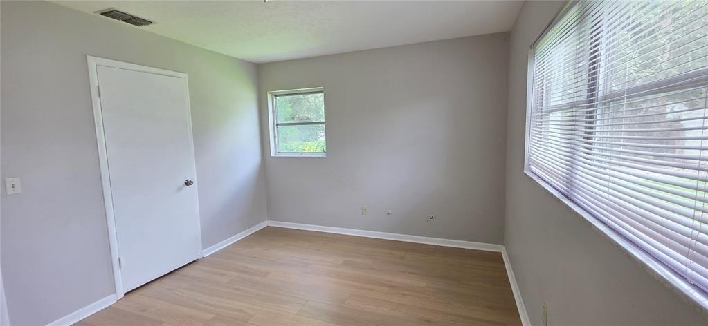 410 S Oakwood Avenue - Photo 11