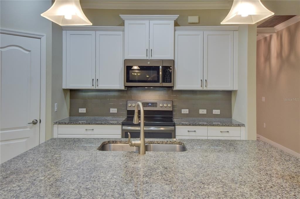 7408 Ridgelake Circle - Photo 11