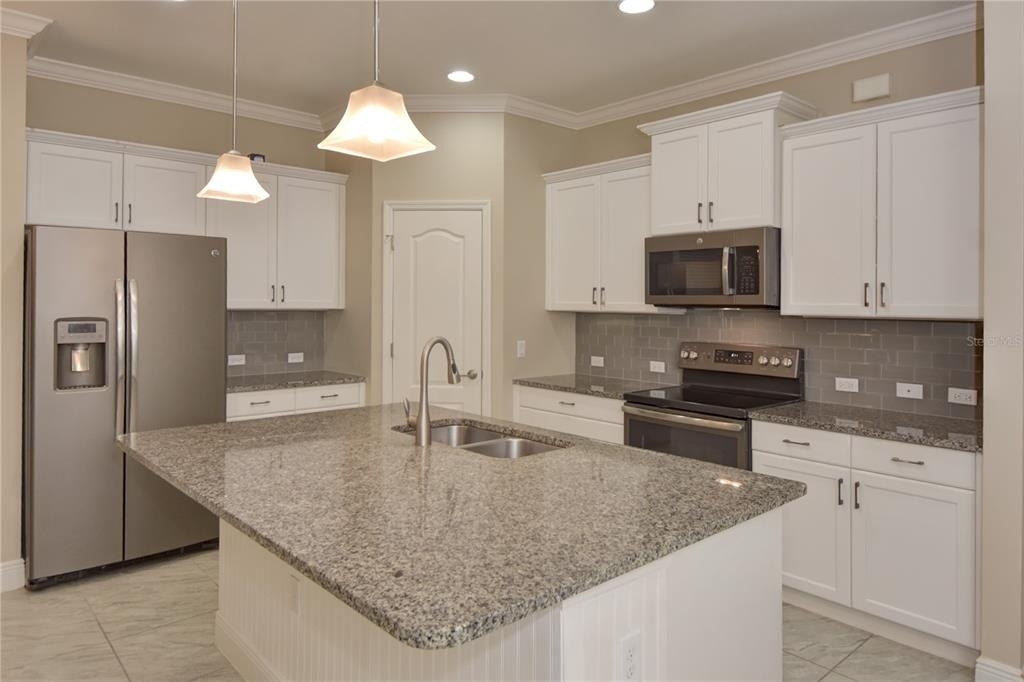 7408 Ridgelake Circle - Photo 9