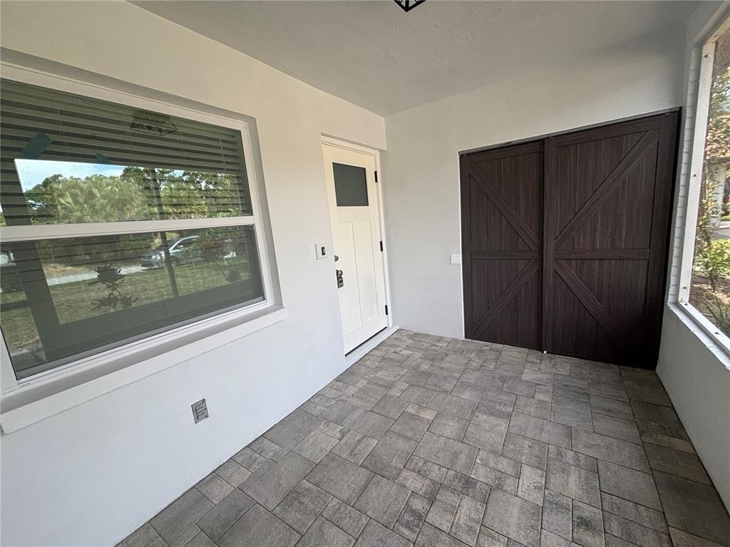 674 Heritage Lane - Photo 2