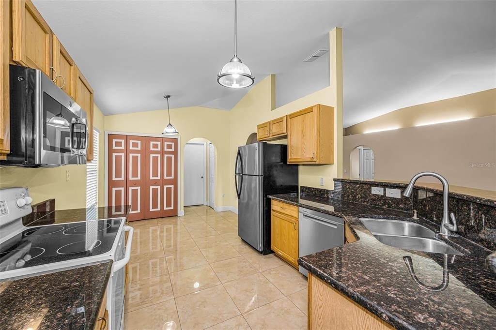 17029 Torvest Court - Photo 11