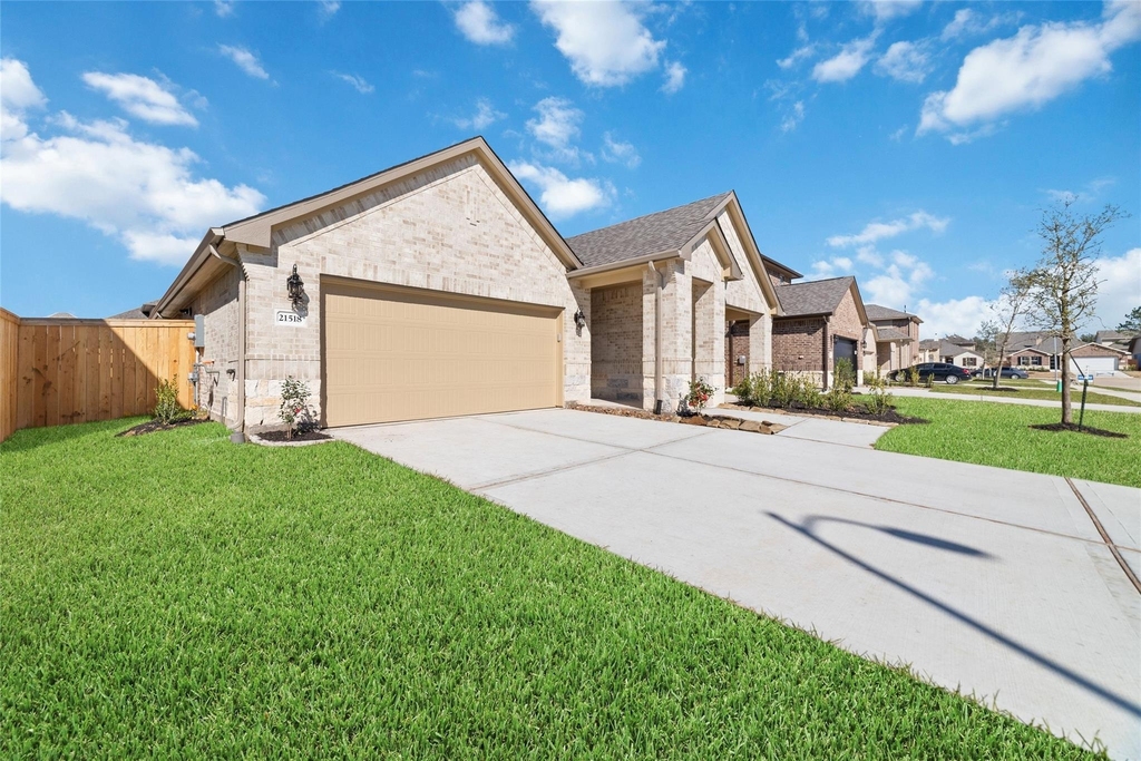 21518 Carbone Lane - Photo 2