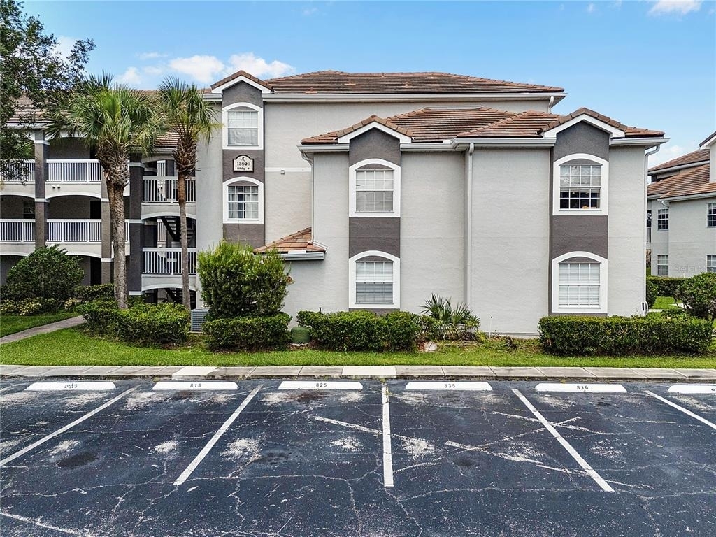 13929 Fairway Island Drive - Photo 28