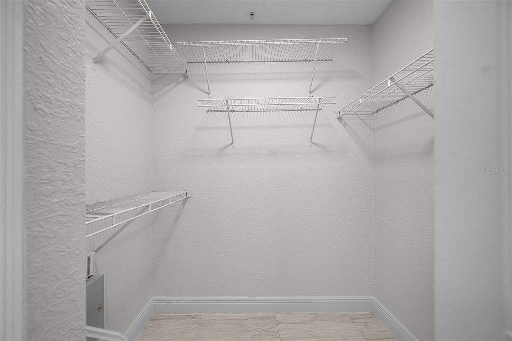 13929 Fairway Island Drive - Photo 18