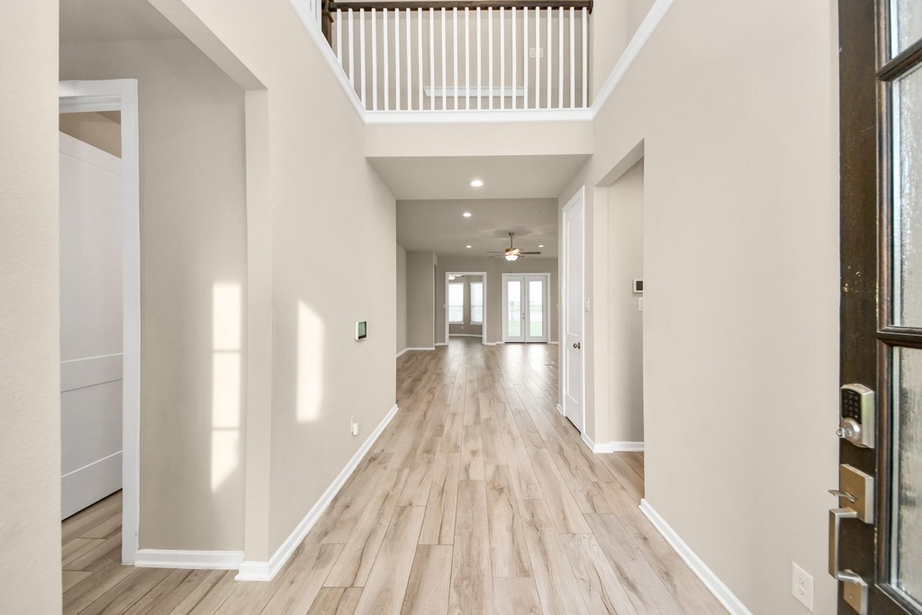 584 Santa Rosa Hills Drive - Photo 5
