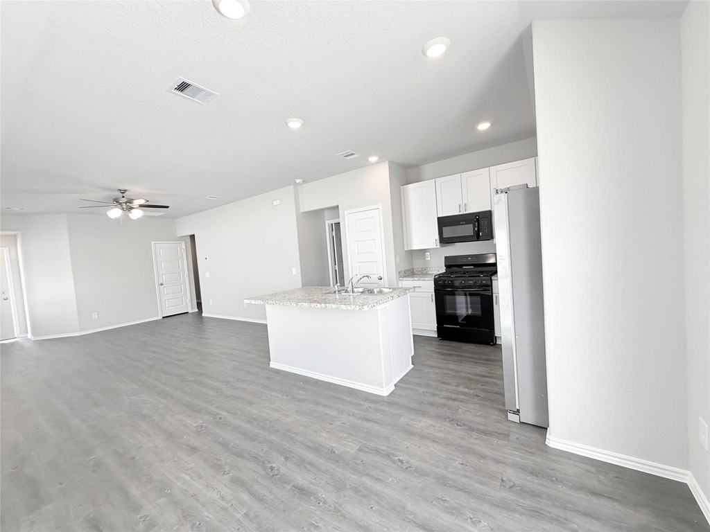 21611 Dessert Lilly Road - Photo 12