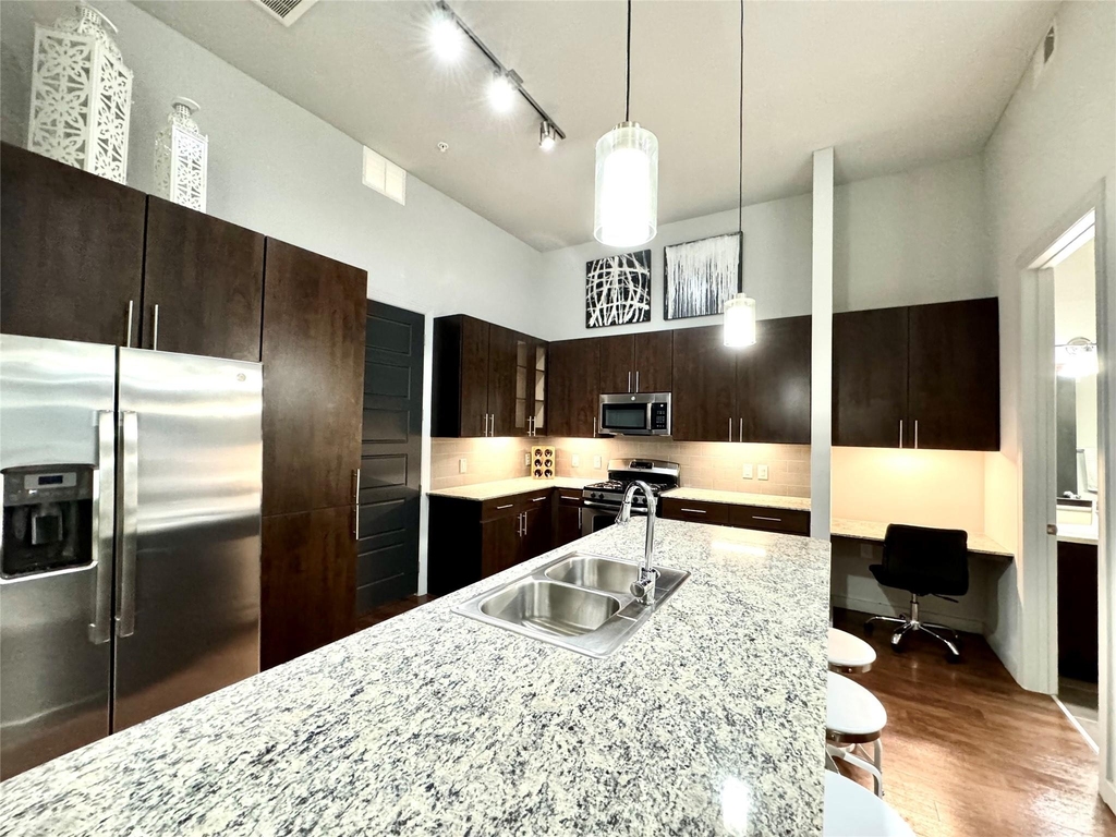2525 Mccue St Road - Photo 3