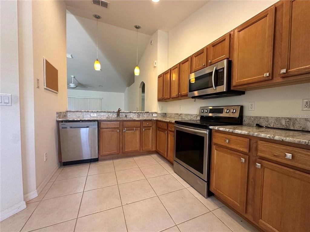 6807 Sw 128th Street Road - Photo 4