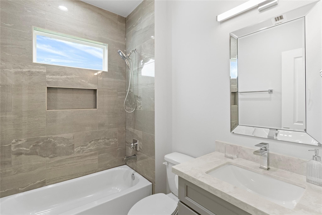 2508 Gray Street - Photo 31