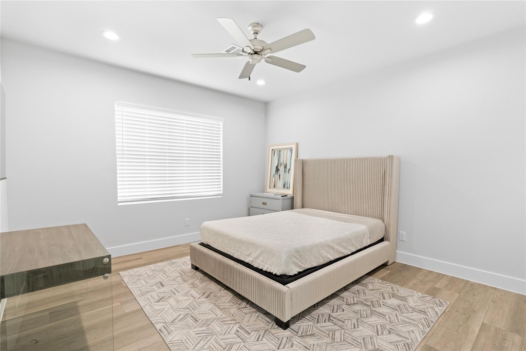 2508 Gray Street - Photo 30
