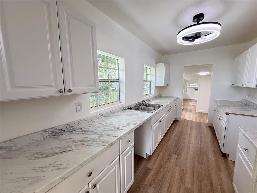 165 E Pomelo Street - Photo 3