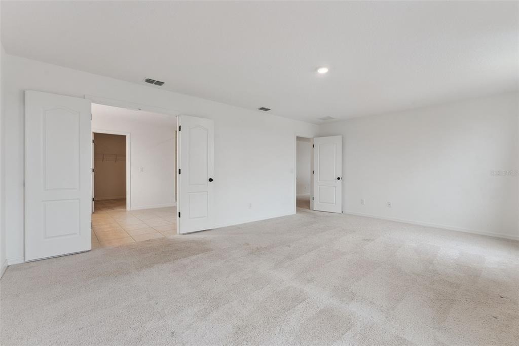 756 Steerview Street - Photo 18