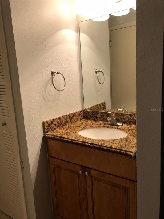 224 Afton Square - Photo 7