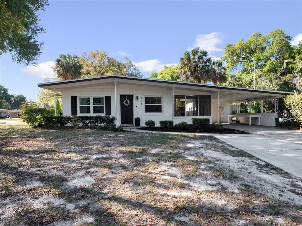106 E Jinkins Circle - Photo 0