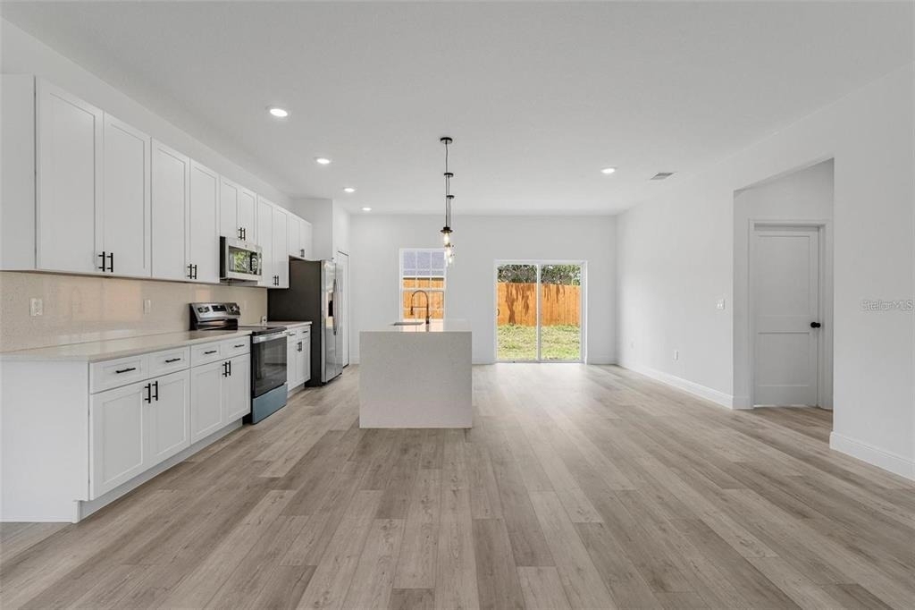 324 Marion Oaks Trail - Photo 6