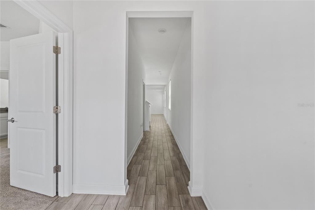 2999 Addison Boulevard - Photo 2