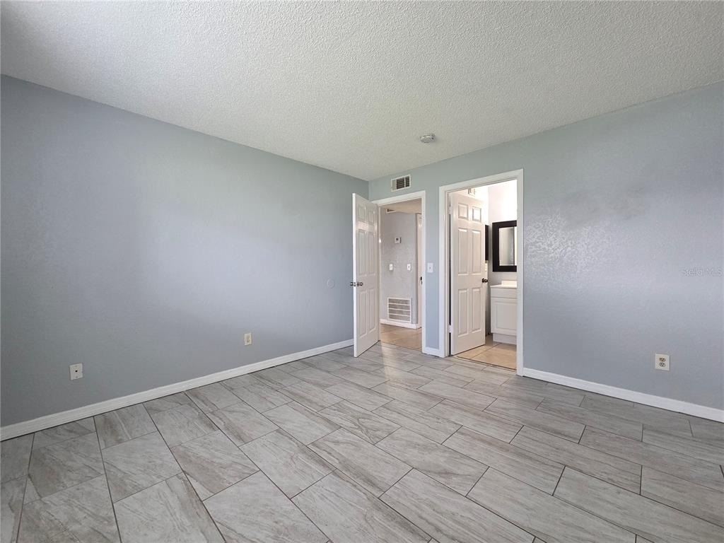 605 Northlake Boulevard - Photo 13