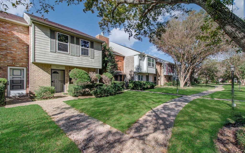 9495 Fondren Road - Photo 0