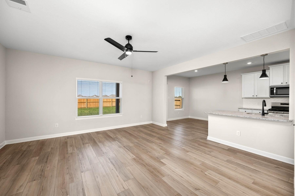 3004 Seaside Cove Court - Photo 1