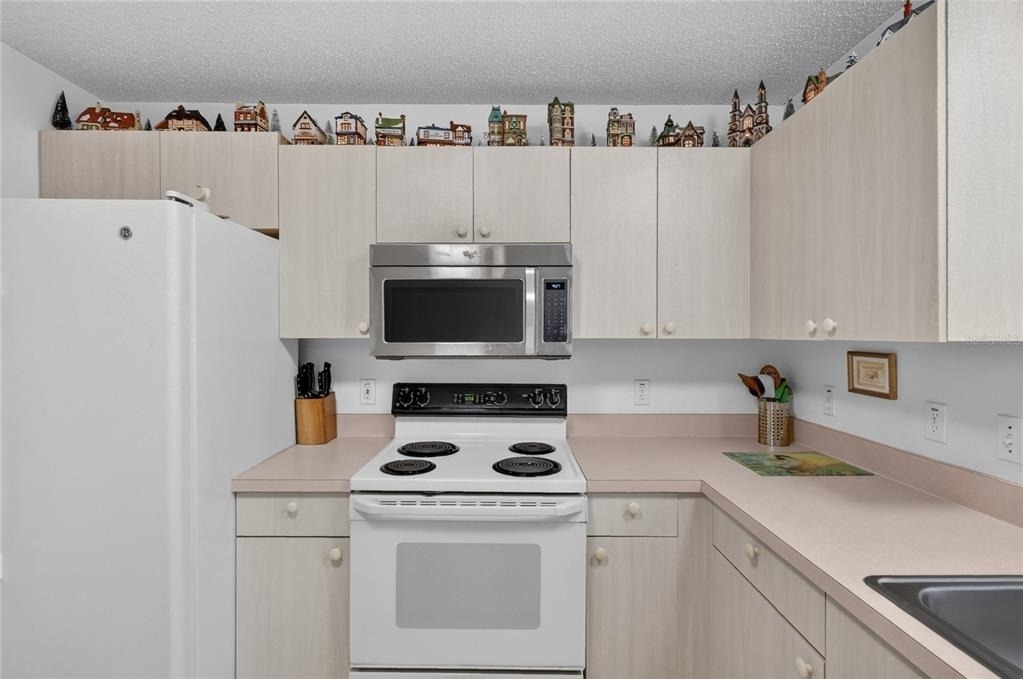 1630 Tampico Place - Photo 24