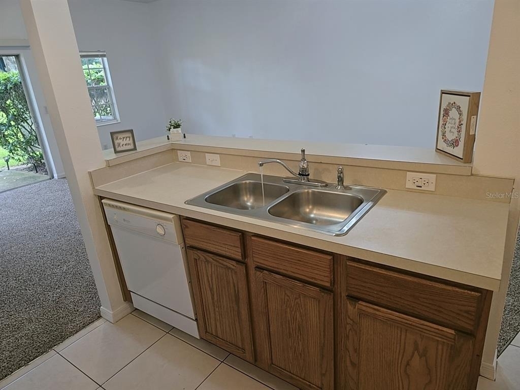 1124 N Fairway Drive - Photo 10