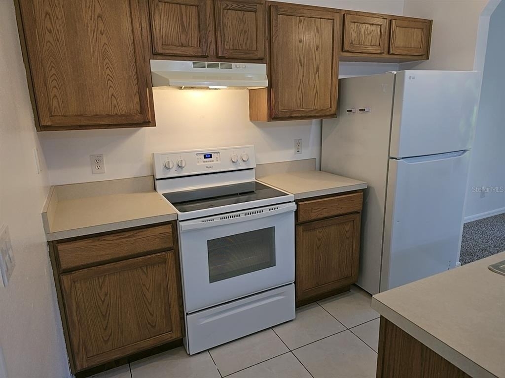 1124 N Fairway Drive - Photo 9