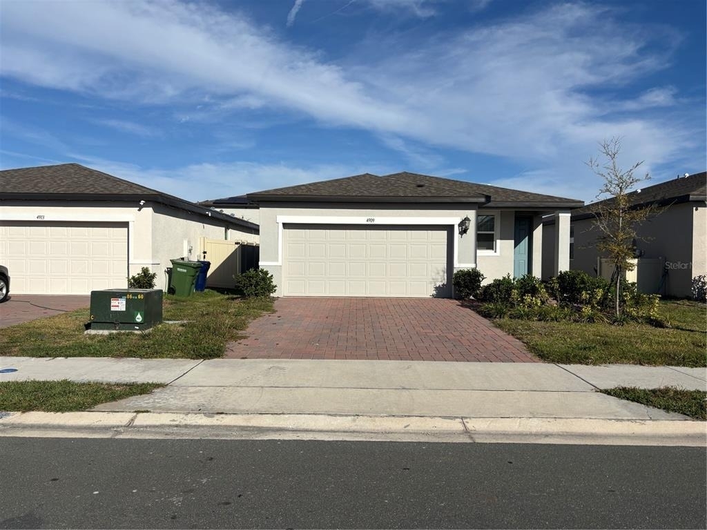 4909 Kaia Avenue - Photo 0