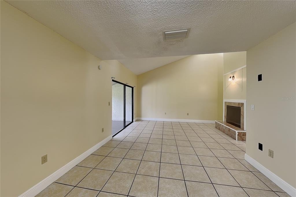 479 Prestwick Place - Photo 5