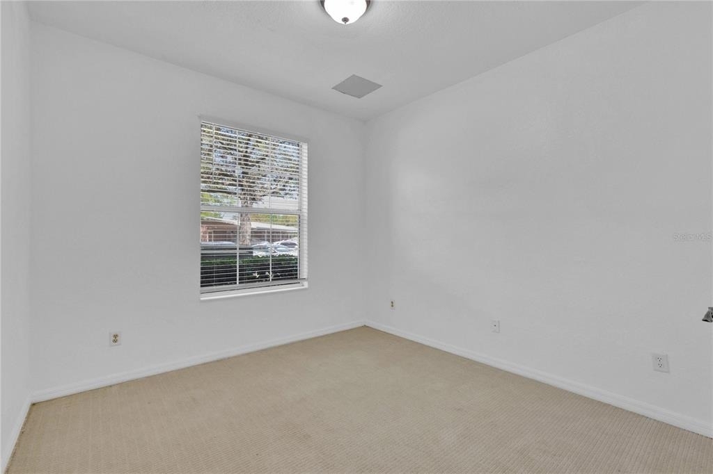8300 Portofino Drive - Photo 5