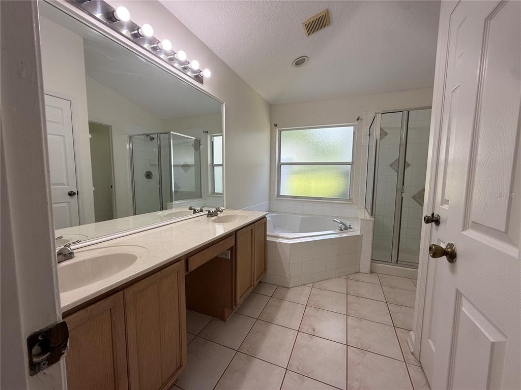 1905 Pine Bay Drive - Photo 9