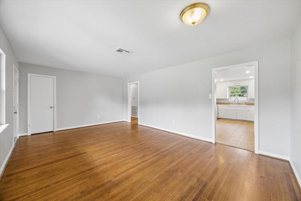 8037 Longridge Drive - Photo 5