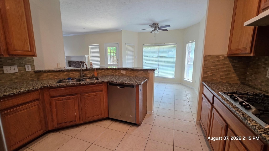 15335 Garett Green Circle - Photo 13