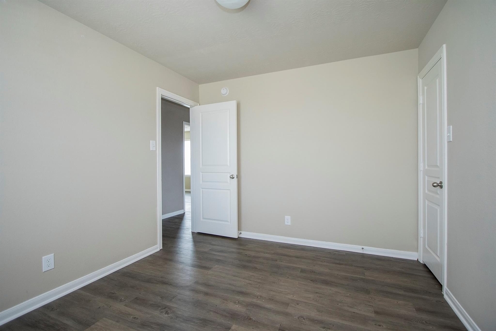 2209 Onyx Court - Photo 29