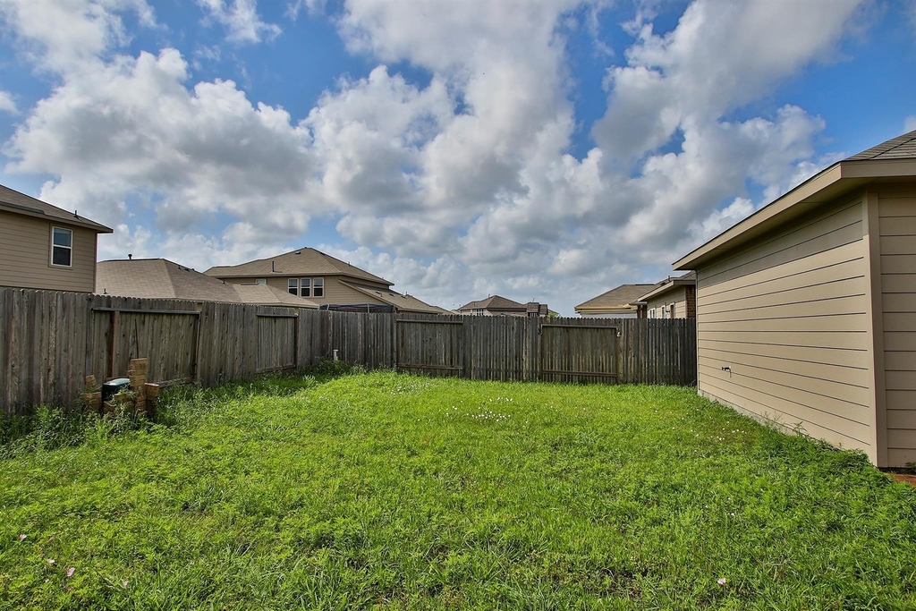 2209 Onyx Court - Photo 34