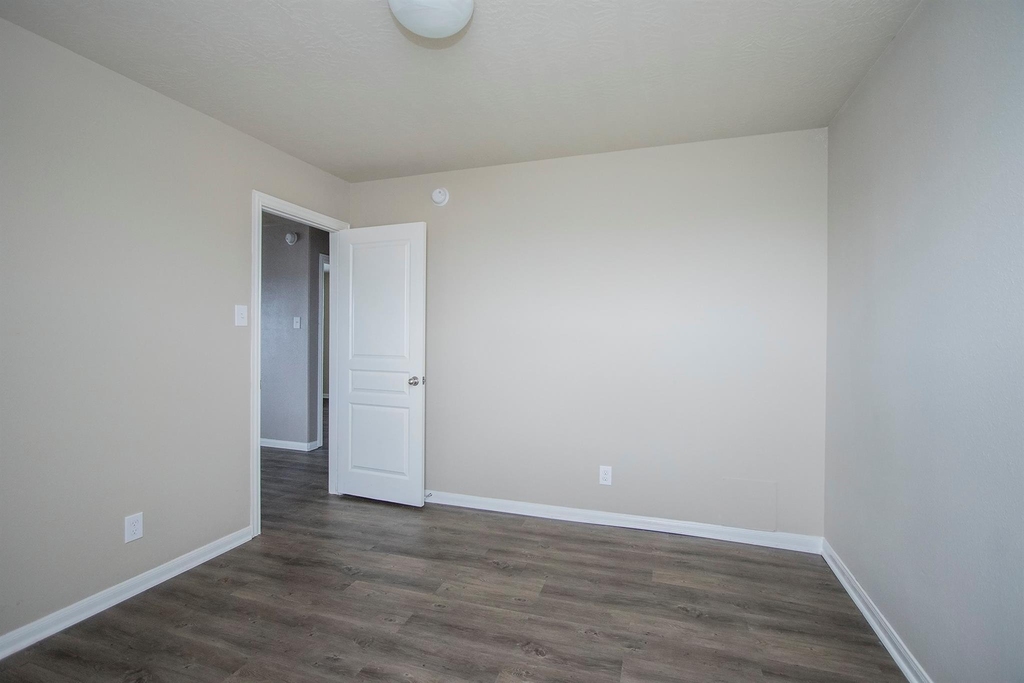 2209 Onyx Court - Photo 26