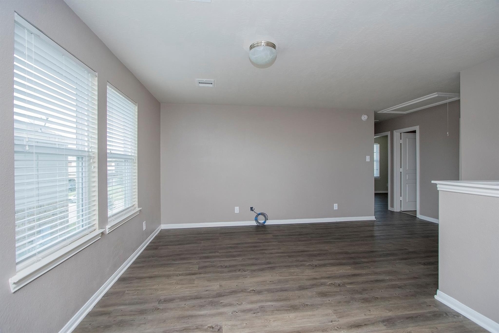 2209 Onyx Court - Photo 21