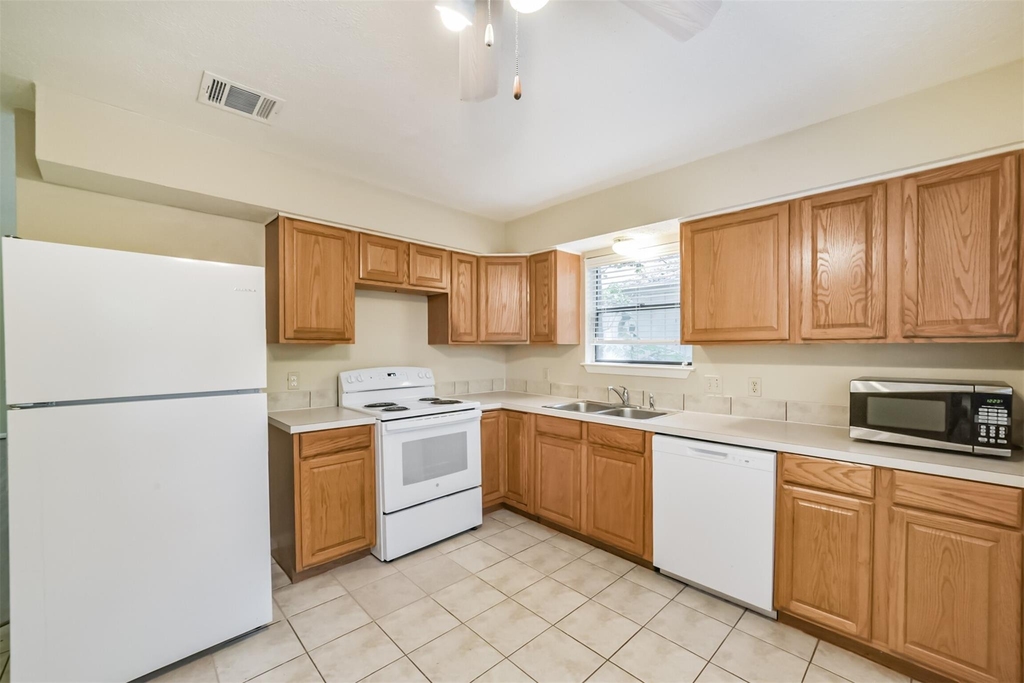 3 Hedgebell Court - Photo 13